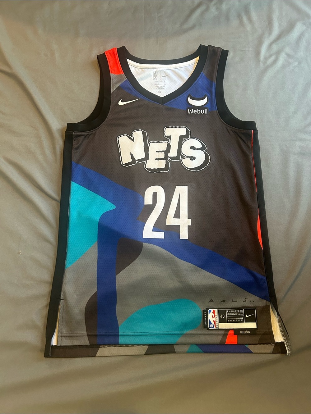 Authentic Nike / KAWS / NBA / Brooklyn Nets Special Edition Jersey (LIKE NEW)